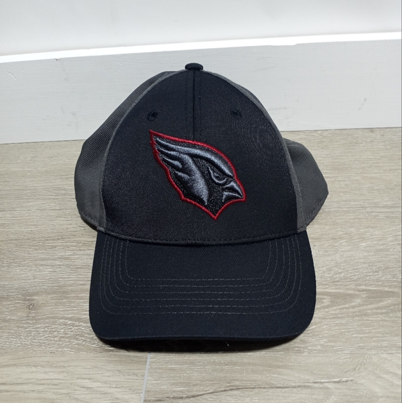 Arizona Cardinals NFL Team Apparel Adjustable Hat Black Gray And Red - Picture 1 of 8